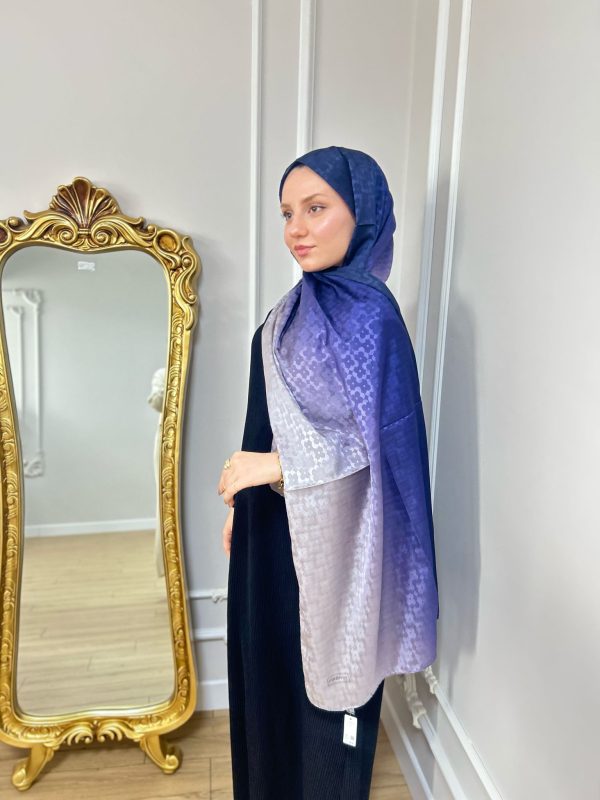 Lacivert Geçişli Jakarlı Şal